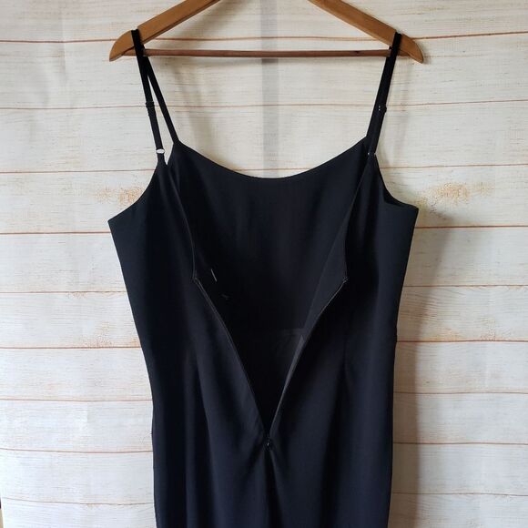 Dress The Population Jodi Stretch Crepe Mermaid Hem Evening Gown - Picture 5 of 9